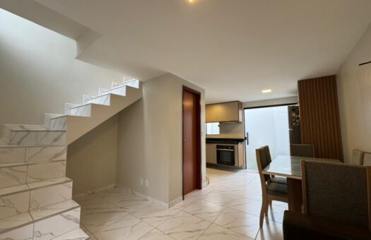 Casa à venda no Tarumã em Manaus | 2 quartos no Residencial Vila Suíça com modulados e climatizada