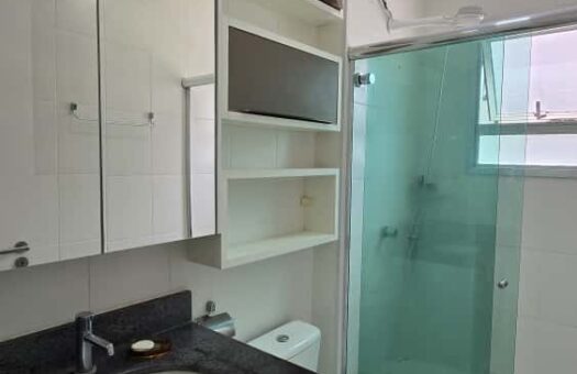 Apartamento para Alugar no Condomínio River Side Ponta Negra em Manaus – 2 Quartos, 1 Suíte e 100% Mobiliado