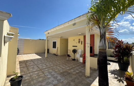 Cobertura Duplex à Venda no Condomínio Turim | 131m² | Terraço com Churrasqueira | Ponta Negra | Manaus